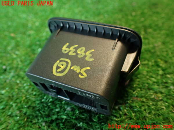 2UPJ-38396311]ランドローバー・レンジローバー イヴォーク(LV2A)スイッチ6(リアゲートオープナー) 中古_m0003.jpg