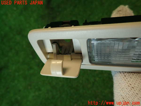 2UPJ-38396412]ランドローバー・レンジローバー イヴォーク(LV2A)ルームランプ2(2列目右) 中古_m0003.jpg