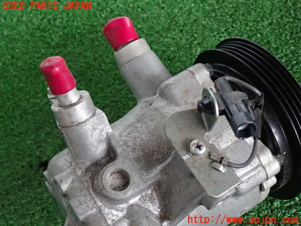 2UPJ-38406025]スイフト(ZC53S)エアコンコンプレッサー 中古_m0005.jpg
