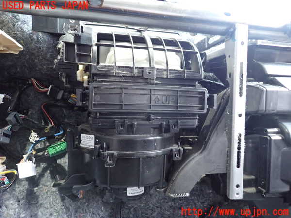 2UPJ-38406081]スイフト(ZC53S)エバポレーター1 中古_m0003.jpg