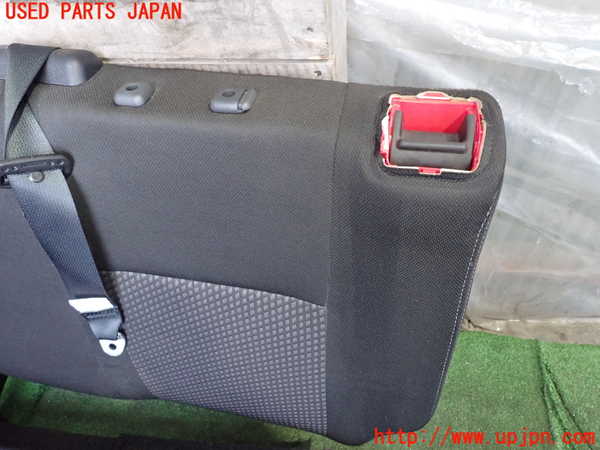 2UPJ-38407385]スイフト(ZC53S)リアシート 中古_m0003.jpg