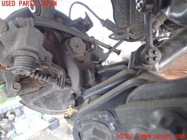 2UPJ-38424305]シビック タイプR(EP3)左リアナックルハブ 中古_m0002.jpg