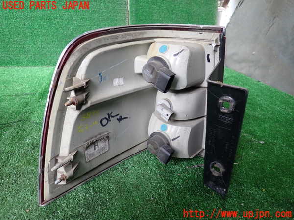 1UPJ-38431530]リンカーン・ナビゲーター(不明)右テールランプ 中古_m0002.jpg