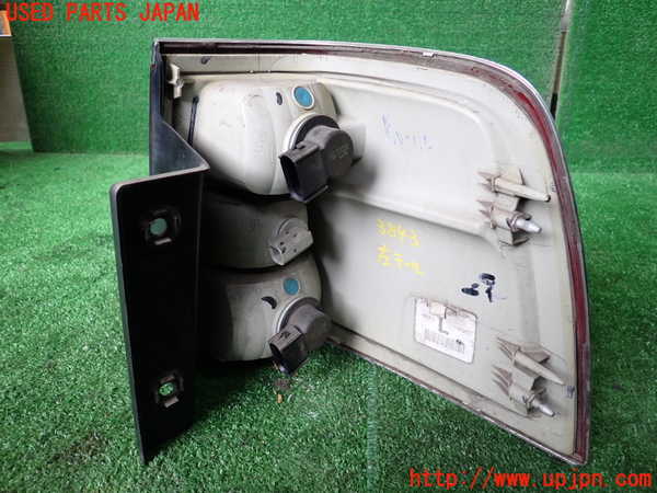 1UPJ-38431536]リンカーン・ナビゲーター(不明)左テールランプ 中古_m0002.jpg