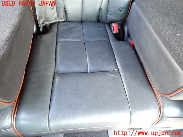 1UPJ-38437125]リンカーン・ナビゲーター(不明)2列目シート 中古_m0003.jpg