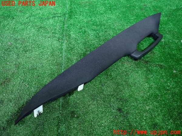 1UPJ-38437655]リンカーン・ナビゲーター(不明)右フロントピラートリム 中古_m0001.jpg