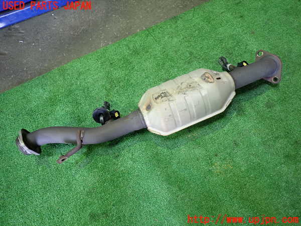1UPJ-38442661]デリカD：5(CV5W)触媒1 中古_m0002.jpg