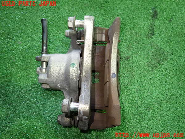 1UPJ-38444080]デリカD：5(CV5W)右フロントキャリパー 中古_m0002.jpg