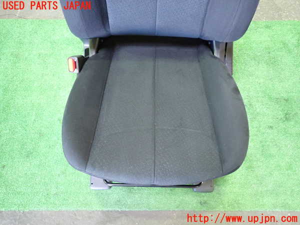 1UPJ-38447065]デリカD：5(CV5W)助手席シート 中古_m0004.jpg