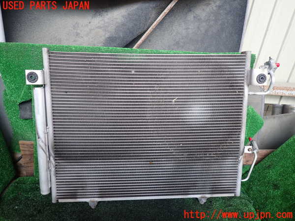 5UPJ-38456031]パジェロ(V93W)エアコンコンデンサー1 中古_m0002.jpg