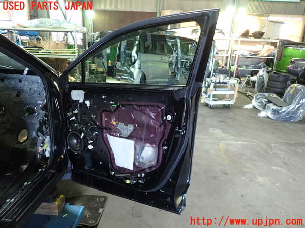 1UPJ-38461230]レクサス・NX300h(AYZ10)右前ドア 中古(43R-00035 M2H5K)_m0005.jpg