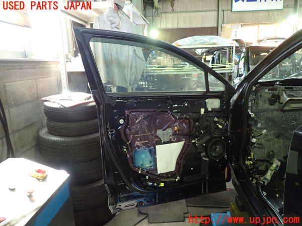 1UPJ-38461260]レクサス・NX300h(AYZ10)左前ドア 中古(43R-00035 M2H5K)_m0004.jpg