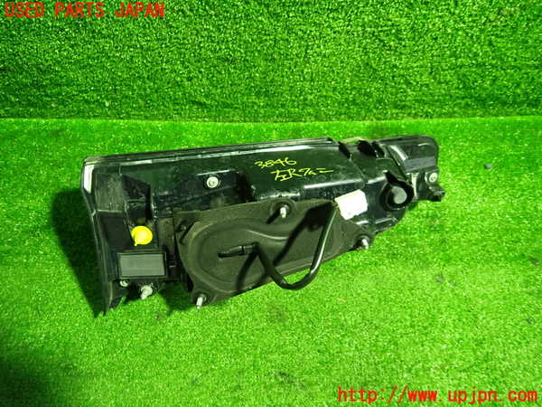 1UPJ-38461552]レクサス・NX300h(AYZ10)左リアフィニッシャー 中古_m0002.jpg