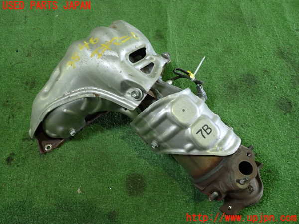 1UPJ-38462041]レクサス・NX300h(AYZ10)エキマニ1 触媒 マニバーター 中古_m0001.jpg