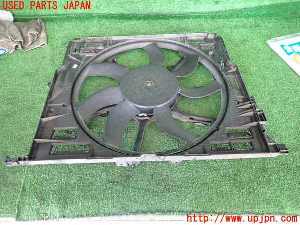 2UPJ-38476836]BMW 740i(YA30)電動ファン1 中古 (F01)_m0003.jpg