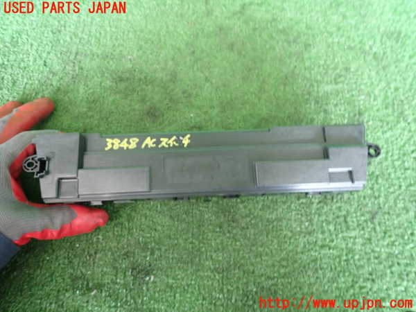 2UPJ-38486066]BMW 320d(3D20)(F30)エアコンスイッチ1 中古_m0002.jpg