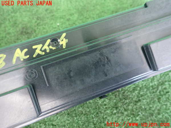 2UPJ-38486066]BMW 320d(3D20)(F30)エアコンスイッチ1 中古_m0003.jpg