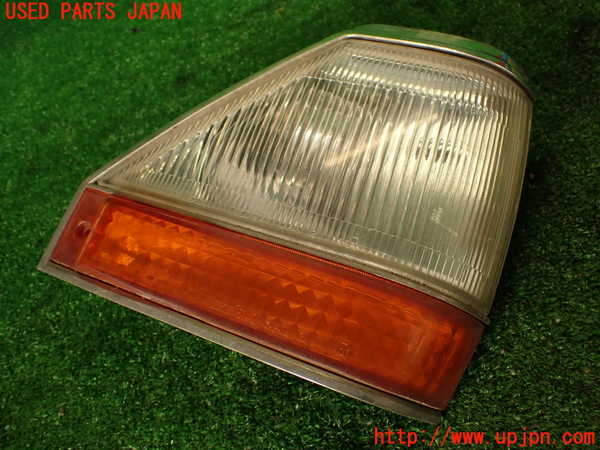 2UPJ-38491150]グロリア ワゴン(WY30)右コーナーランプ 中古_m0001.jpg