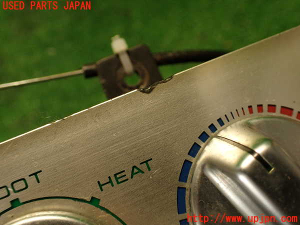 2UPJ-38496066]グロリア ワゴン(WY30)エアコンスイッチ1 中古_m0004.jpg