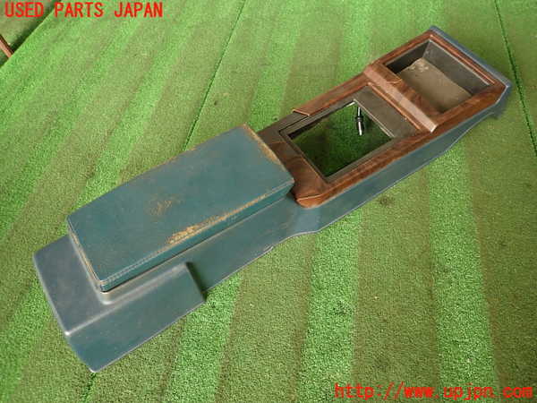 2UPJ-38497540]グロリア ワゴン(WY30)センターコンソール (ジャンク品) 中古_m0001.jpg