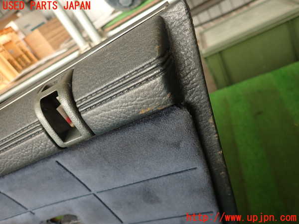 2UPJ-38491234]グロリア ワゴン(WY30)右前ドア内張り 中古_m0002.jpg