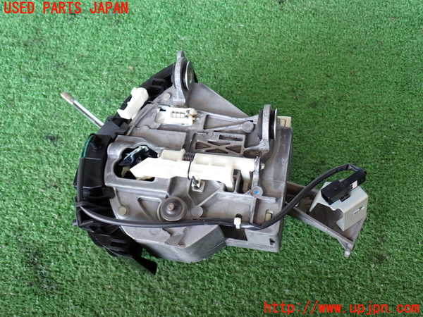 2UPJ-38517555]レジアスエース(ハイエース200系)(KDH206V)ATシフトレバー 中古_m0002.jpg