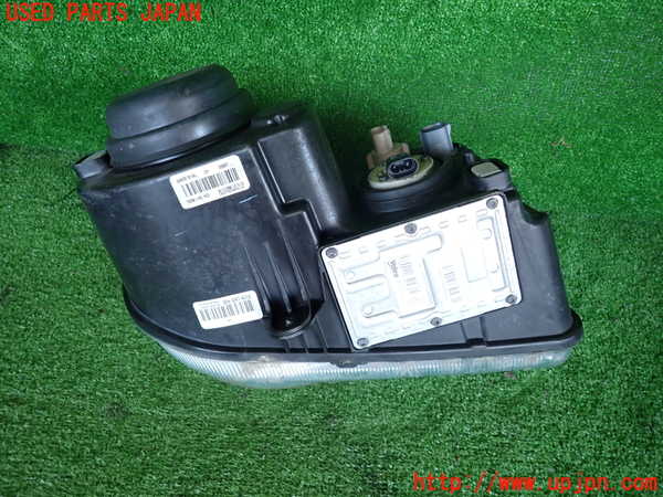 2UPJ-38521132]クライスラー・300C(LX57)左ヘッドライト HID 中古_m0004.jpg