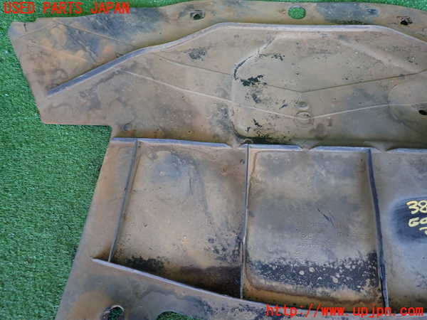 2UPJ-38522170]クライスラー・300C(LX57)エンジンアンダーカバー 中古_m0003.jpg