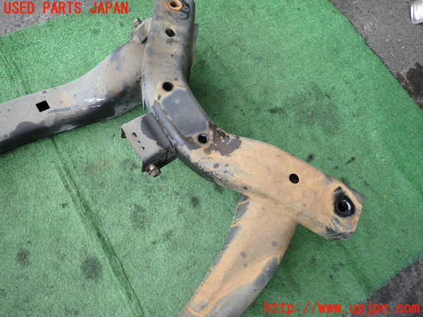 2UPJ-38525285]クライスラー・300C(LX57)フロントメンバー 中古_m0002.jpg