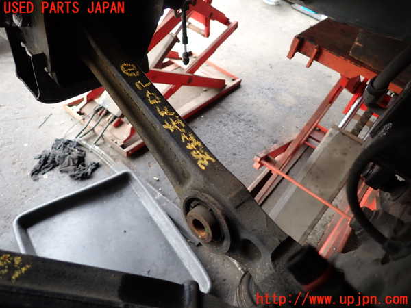 2UPJ-38525186]クライスラー・300C(LX57)左フロントロアアーム1 中古_m0001.jpg