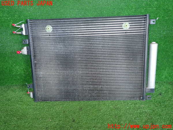 2UPJ-38526031]クライスラー・300C(LX57)エアコンコンデンサー1 中古_m0002.jpg