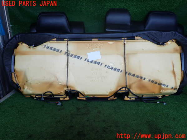 2UPJ-38527385]クライスラー・300C(LX57)リアシート 中古_m0003.jpg