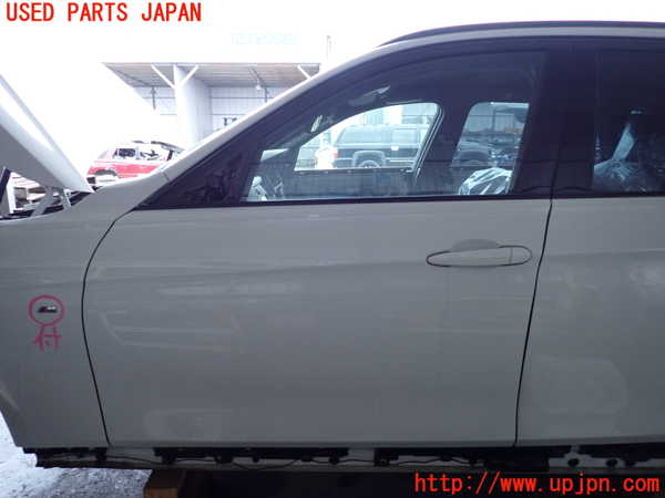 2UPJ-38531260]BMW 328i ツーリング F31(3A20)左前ドア 中古 FUYAO M540 43R-001735_m0001.jpg
