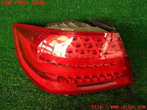 2UPJ-38541536]BMW M3 クーペ(WD40)(E92)左テールランプ 中古_m0001.jpg