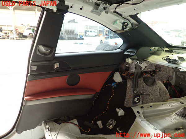 2UPJ-38547675]BMW M3 クーペ(WD40)(E92)右リアピラートリム 中古_m0001.jpg