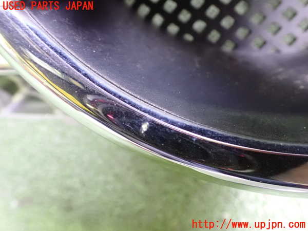 2UPJ-38561050]ベンツ CLS550 C219(219372)ラジエターグリル 中古_m0002.jpg