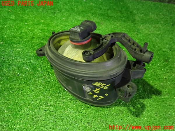 2UPJ-38561180]ベンツ CLS550 C219(219372)右フォグ 中古_m0002.jpg