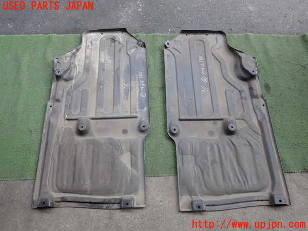 2UPJ-38561723]ベンツ CLS550 C219(219372)アンダーカバー3 中古_m0002.jpg