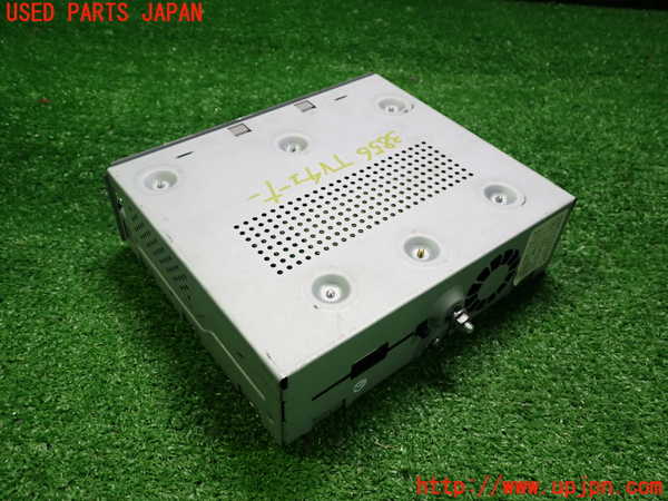 2UPJ-38566660]ベンツ CLS550 C219(219372)TVチューナー 中古_m0001.jpg