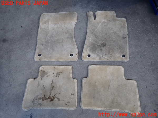 2UPJ-38567800]ベンツ CLS550 C219(219372)フロアマット 中古_m0001.jpg