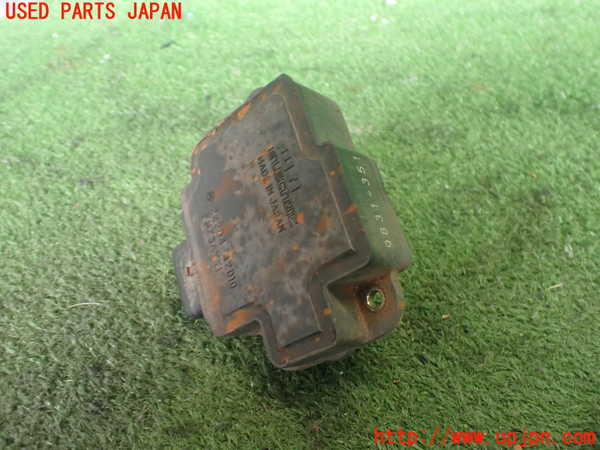 2UPJ-38576320]クラウン 4ドア ハードトップ(MS135)エアフロメーター 中古_m0001.jpg
