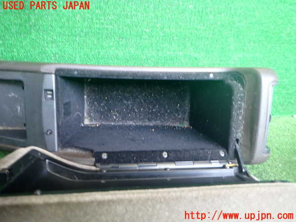 2UPJ-38577540]クラウン 4ドア ハードトップ(MS135)センターコンソール 中古_m0004.jpg