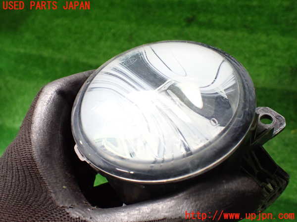 1UPJ-38591180]セレナ Sハイブリッド(HFC26)右フォグ 中古_m0002.jpg