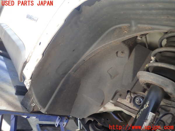 1UPJ-38601090]ジープ・レネゲード(BV13PM)右前フェンダーライナー 中古_m0003.jpg