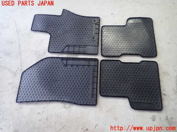 1UPJ-38607800]ジープ・レネゲード(BV13PM)フロアマット 中古_m0003.jpg
