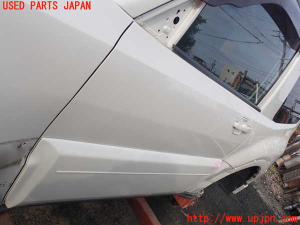 1UPJ-38631260]パジェロ(V88W)左ドア 中古 AGC M213 43R-00033_m0003.jpg