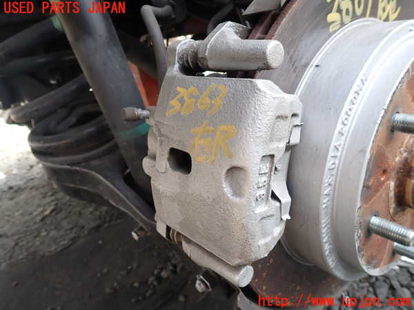 1UPJ-38634090]パジェロ(V88W)右リアキャリパー 中古_m0001.jpg