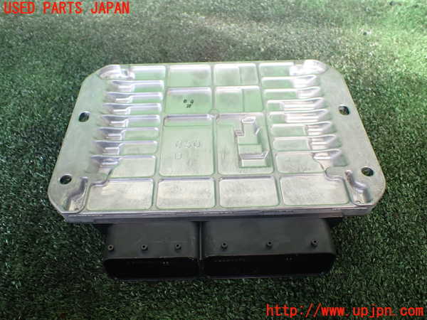 1UPJ-38636110]パジェロ(V88W)エンジンコンピューター 中古_m0003.jpg