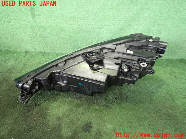 2UPJ-38651130]アウディ・A3 スポーツバック(GYDLA)右ヘッドライト HID 中古_m0002.jpg