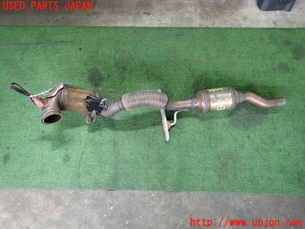 2UPJ-38652661]アウディ・A3 スポーツバック(GYDLA)触媒1 中古_m0001.jpg